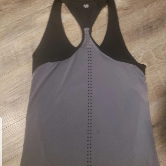 Athletic bundle - Picture 3 of 8